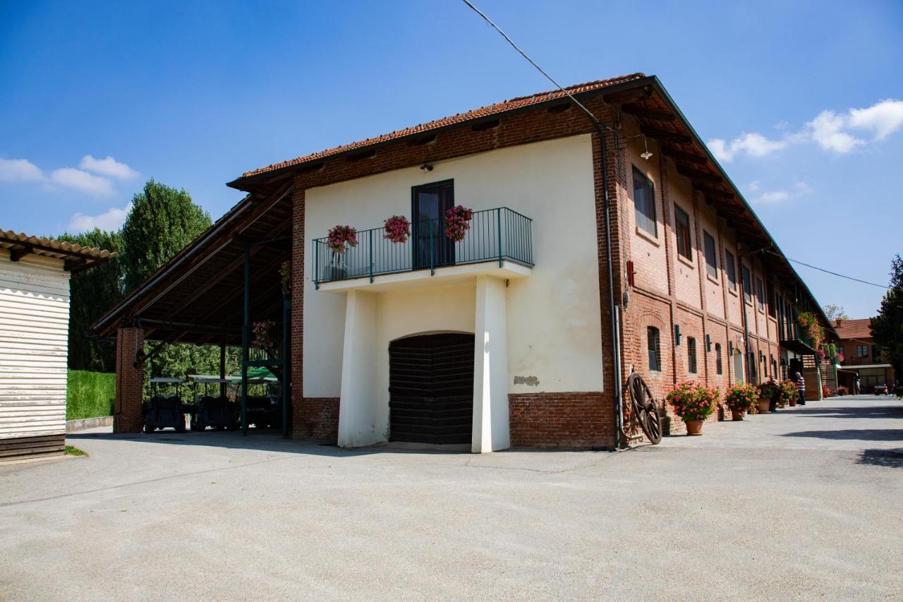 Agriturismo La Margherita Карманьола Экстерьер фото
