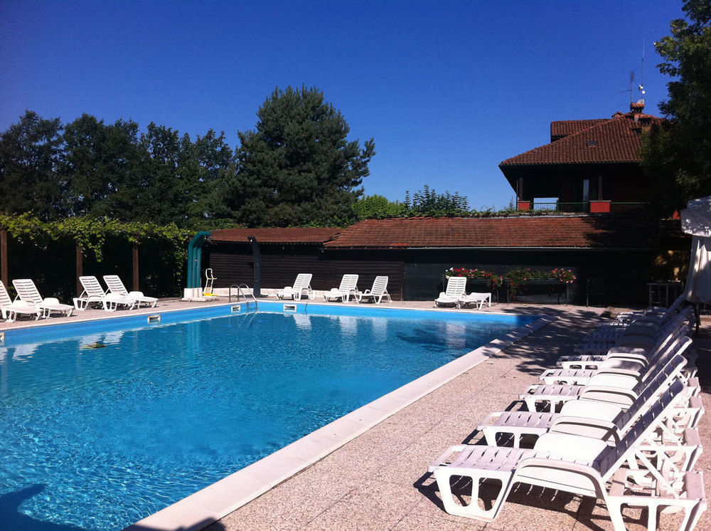 Agriturismo La Margherita Карманьола Экстерьер фото