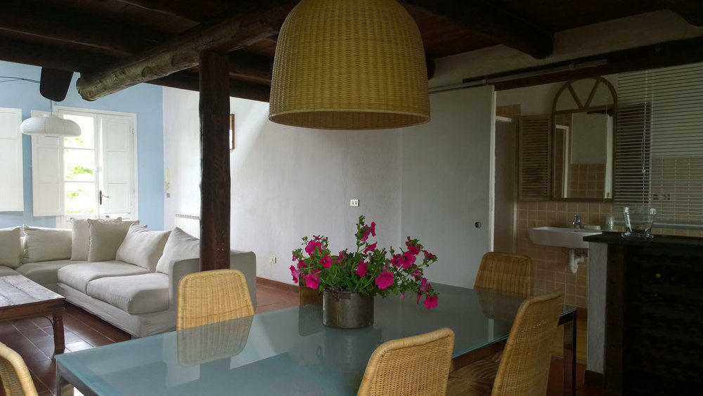 Agriturismo La Margherita Карманьола Экстерьер фото