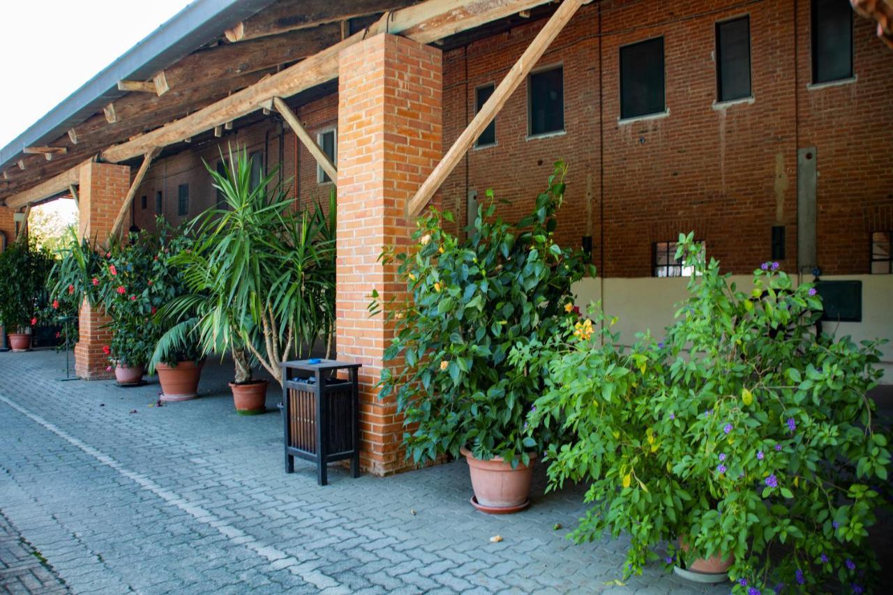 Agriturismo La Margherita Карманьола Экстерьер фото